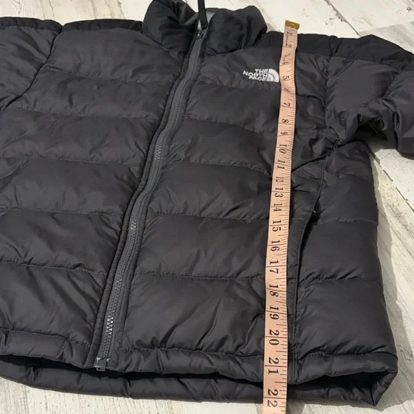 The North Face Boys Classic Black Puffer Jacket Size M 10-12 - Picture 11 of 11
